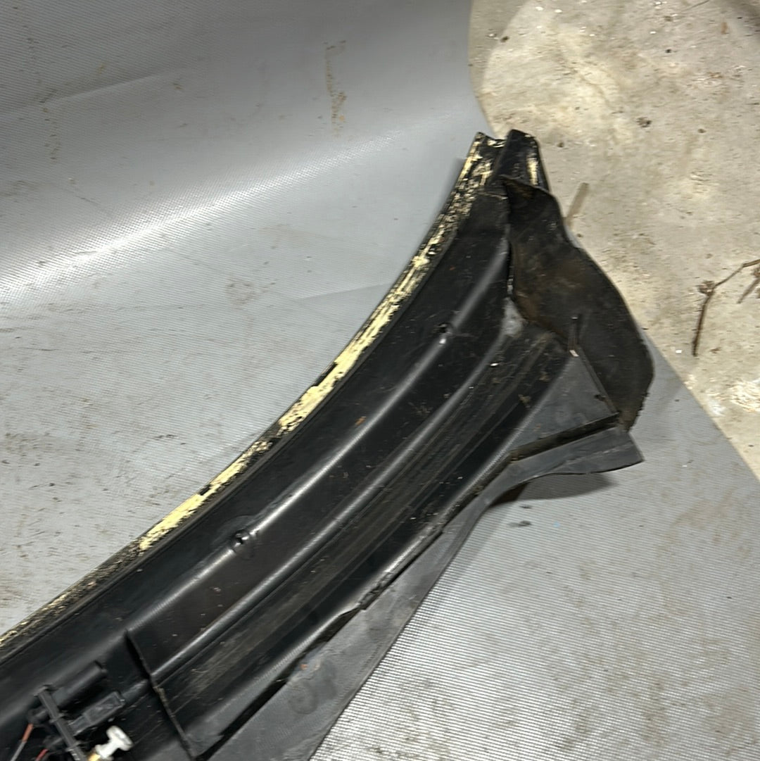 Audi A3 8L Abdeckung Windlauf Verkleidung Wasserkasten 8L1819415B