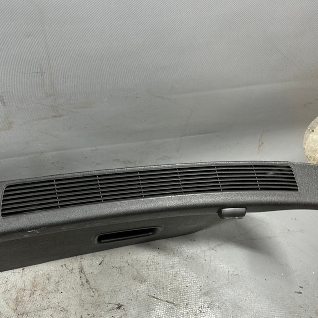 VW Golf 4 IV Verkleidung Heckklappe Heckklappenverkleidung 1J6867601E