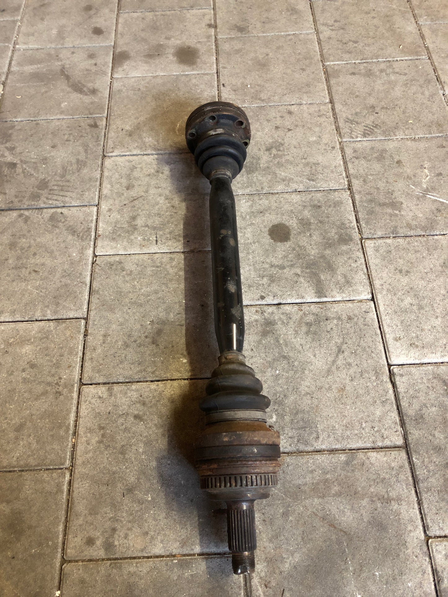 BMW E46 3 series drive shaft rear left 1229497