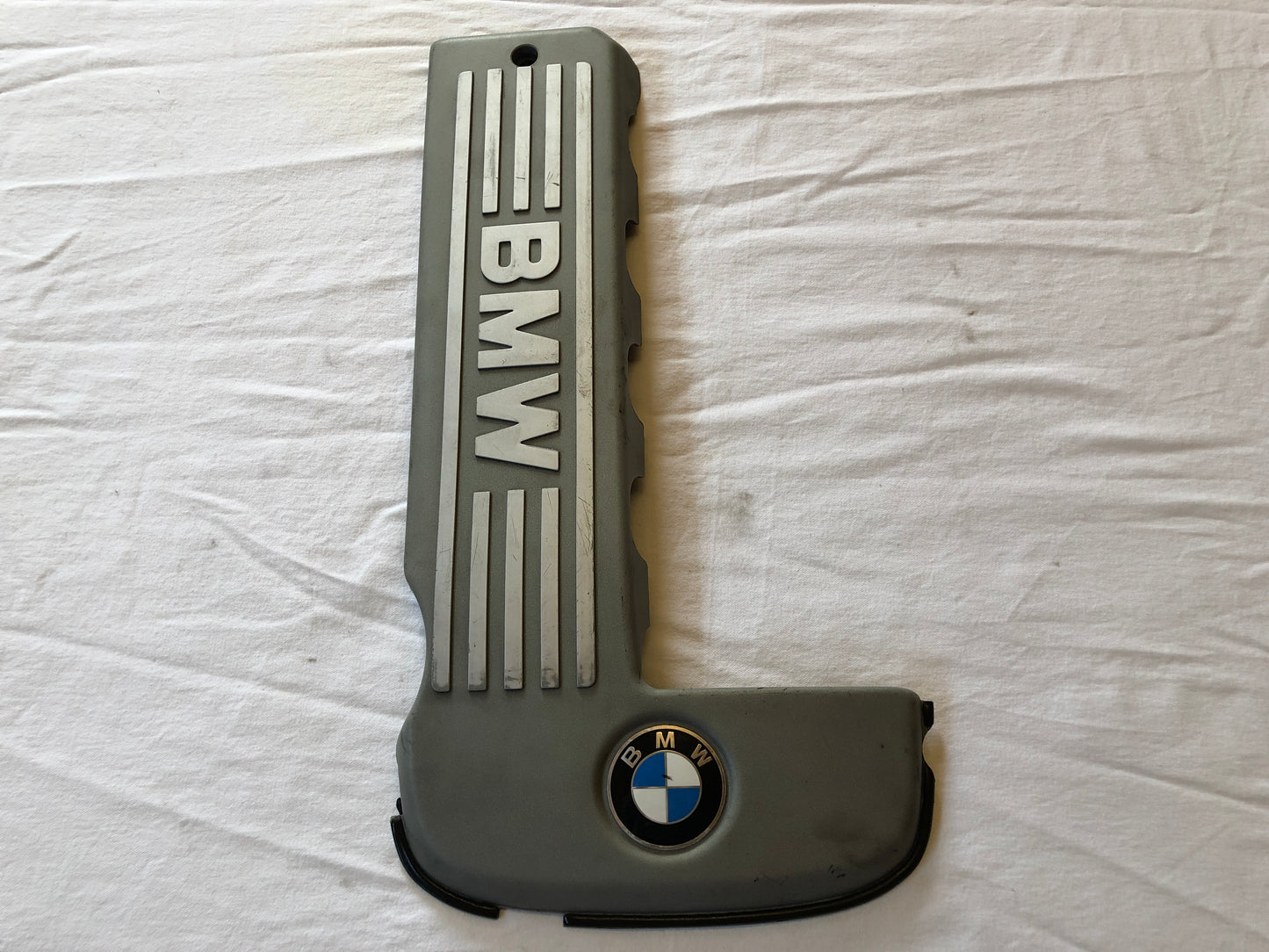 BMW E39 5er Motorabdeckung 7786740