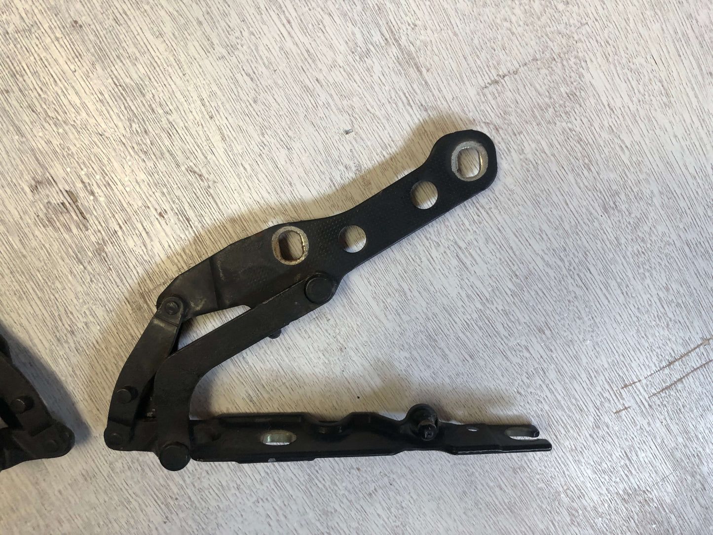 BMW E46 3-series bonnet hinge joint set sapphire black