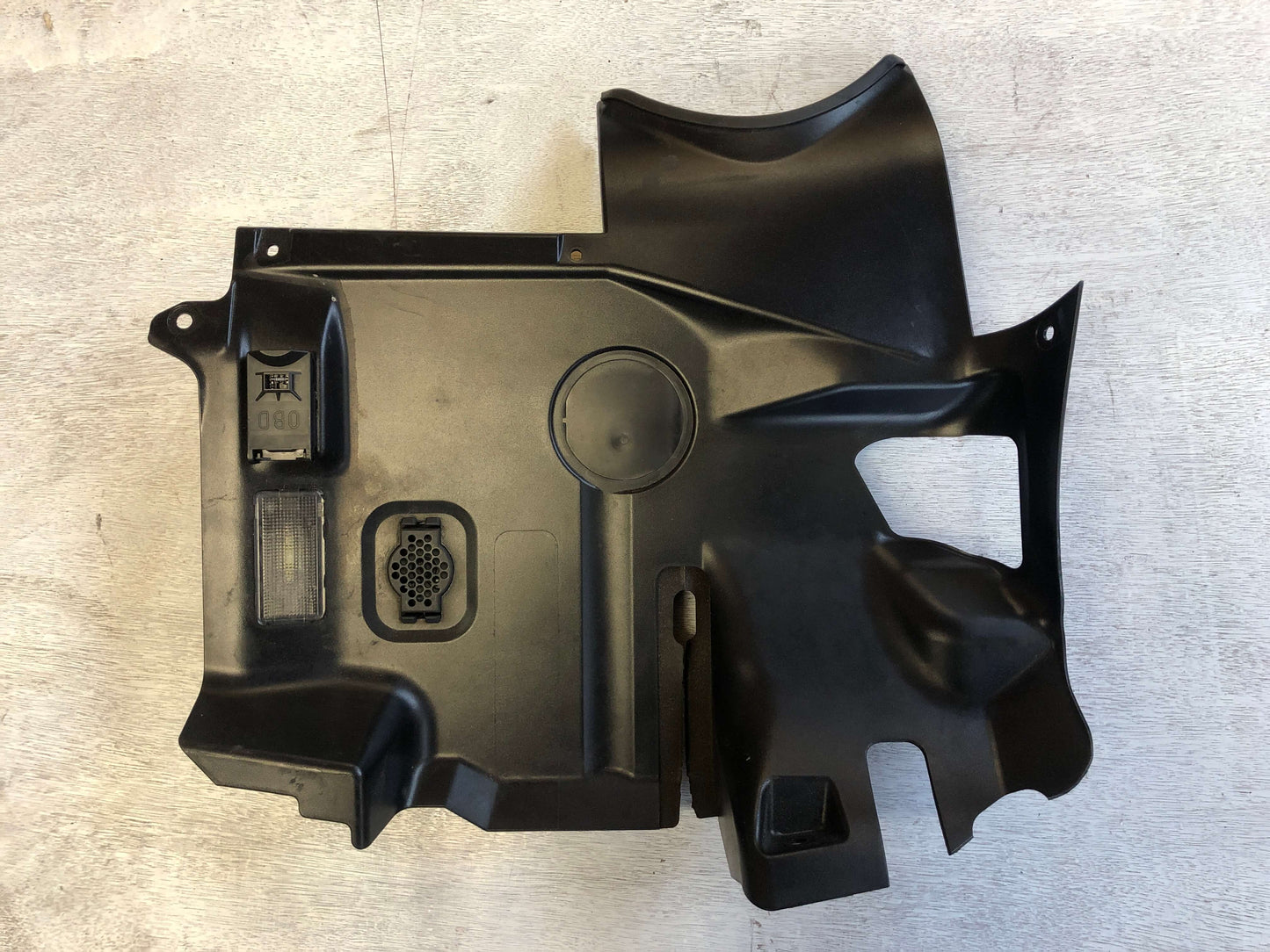 BMW E46 3-series footwell paneling, front left, under the steering wheel 8196099