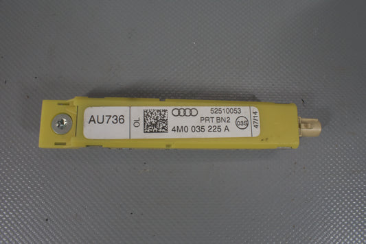 Audi Q7 4M Antennenverstärker TV Radio Empfänger 4M0035225A