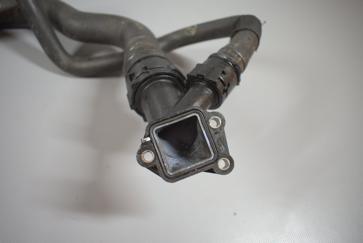 BMW E46 3er Kühlerschlauch Wasserschlauch Thermostat 2247744