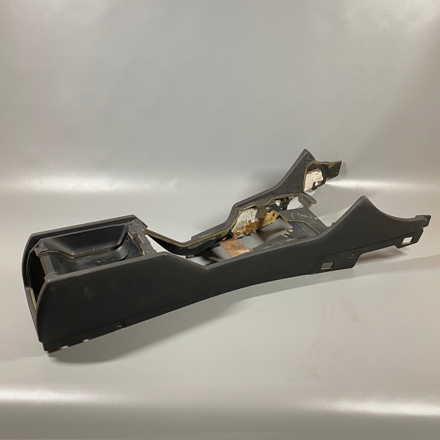 BMW E39 5 Series Center Console 8159687