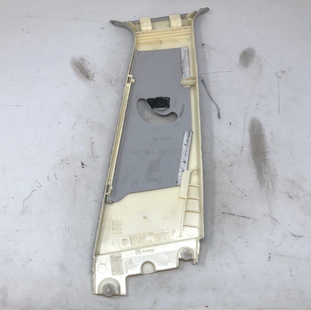 BMW E39 5 series B-pillar cover panel gray left 8227595