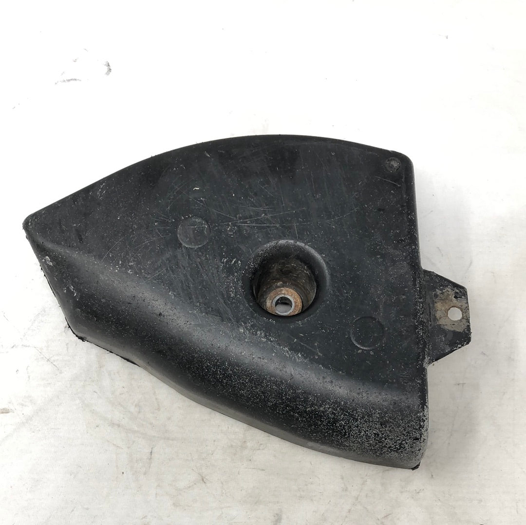 BMW E39 5 series cover, rear axle support, right 1092482