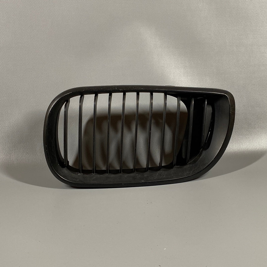 BMW E46 3 Series Grille Left Black