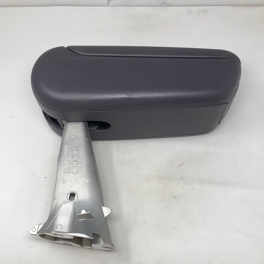 Mercedes W168 A Class Center Armrest Armrest A1686800019