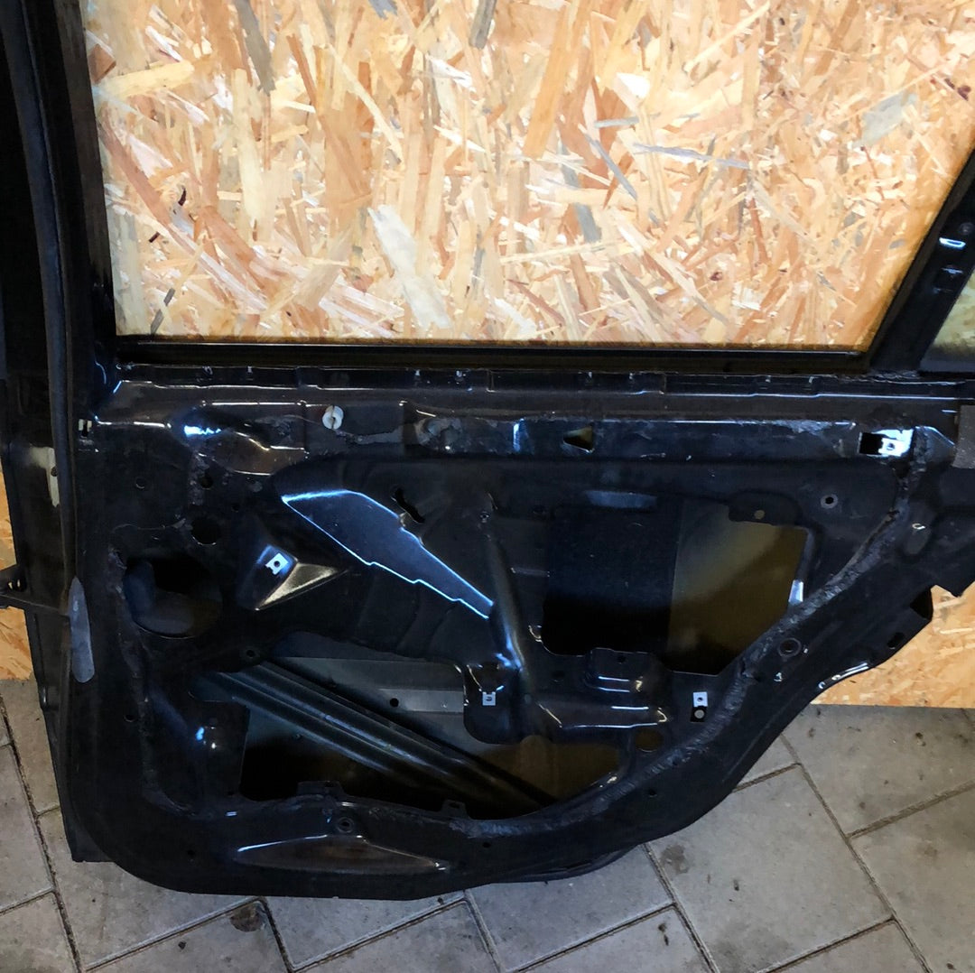 BMW E46 3-series door, rear right