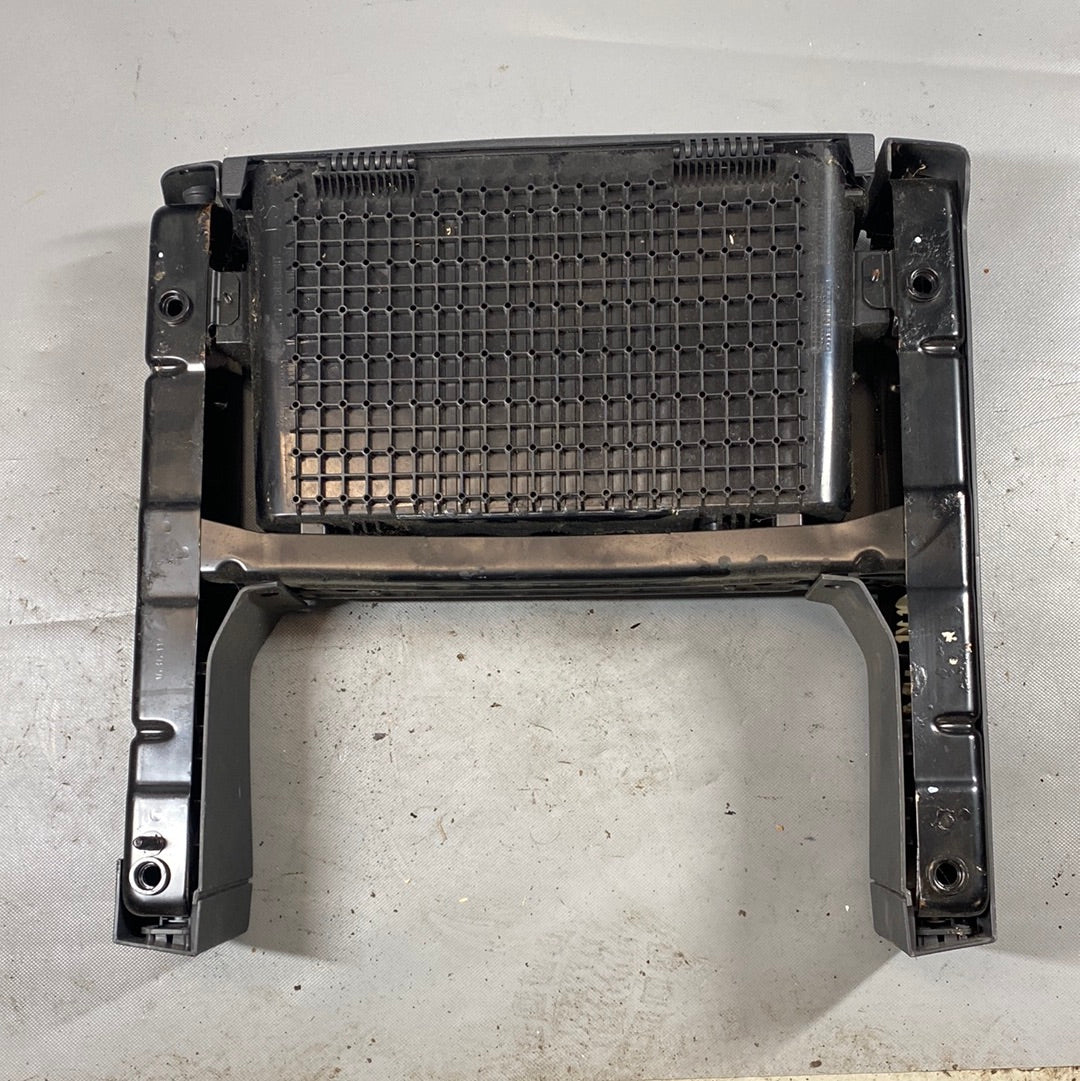 VW Touran 1T Sitzkonsole Ablagefach vorne rechts 1T0881580