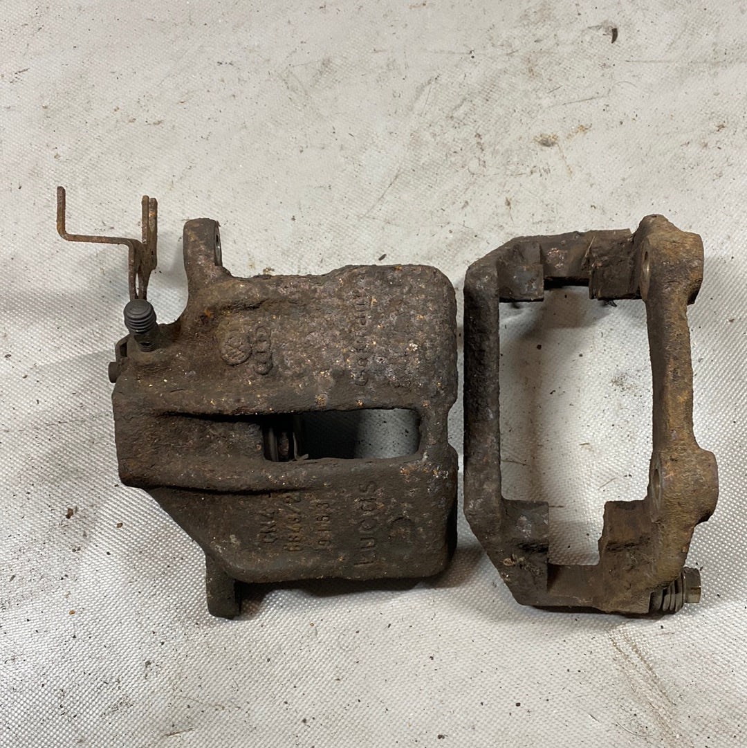 Audi A4 B5 Bremssattel vorne rechts