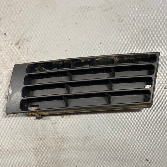 Audi A4 B5 Lüftungsgitter Stoßstange links 8D0807345 AB