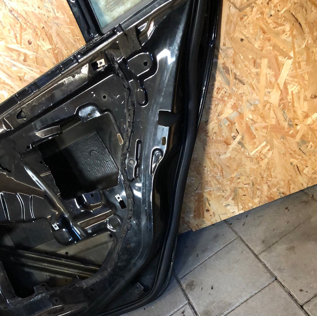 BMW E46 3-series door, rear right