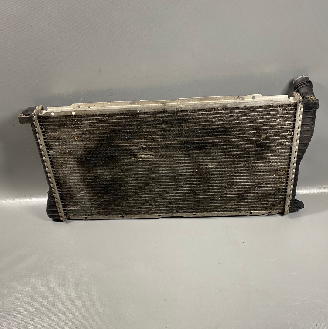 BMW 5er E39 Wasserkühler Kühler 2247345.9