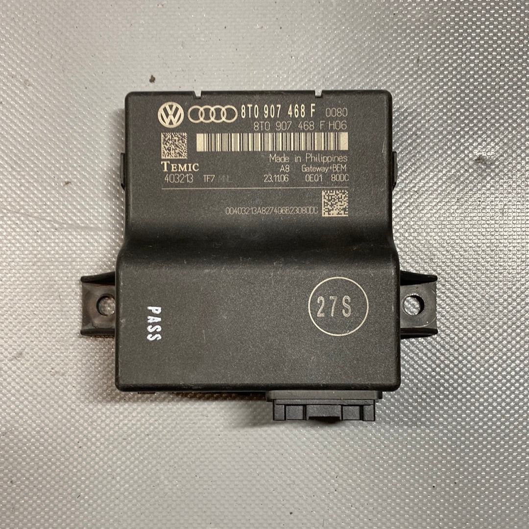 Audi A4 A5 8T B8 Gateway Steuerherät 8T0907468F