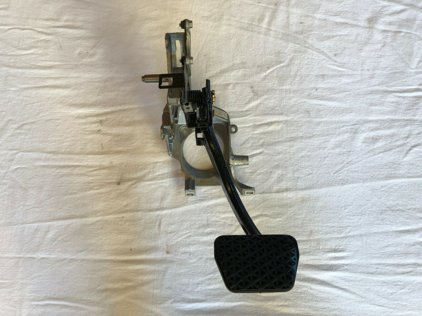 BMW E39 5 series brake pedal automatic 6751167